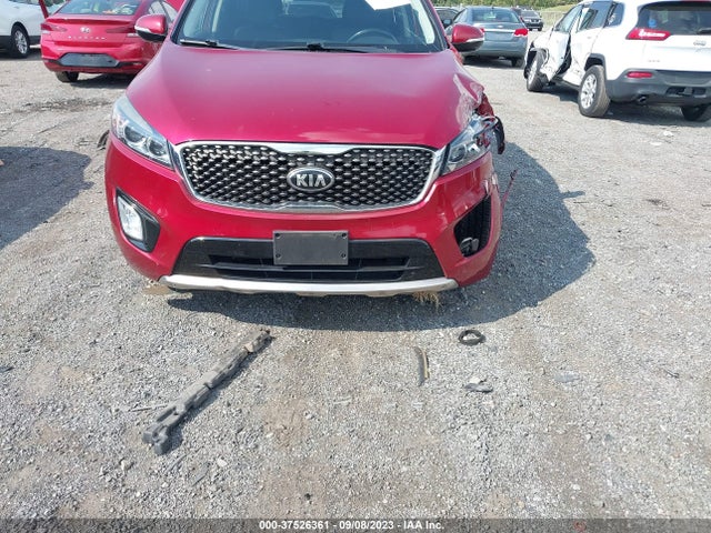 2016 KIA SORENTO SX VIN: 5XYPKDA51GG112367