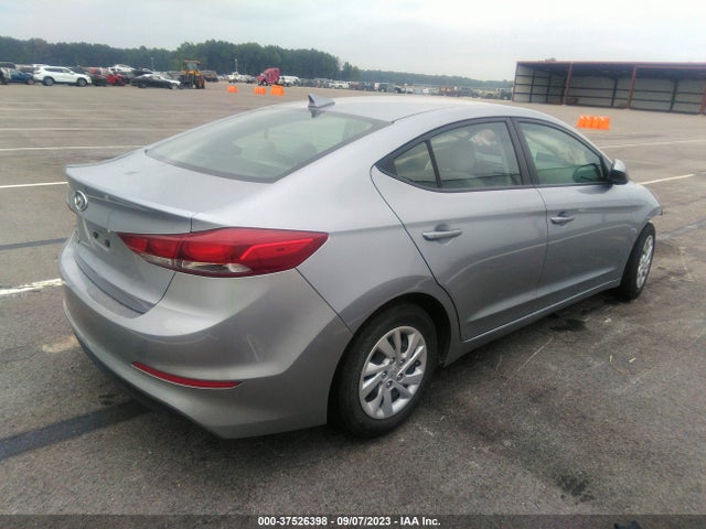 Hyundai ELANTRA SE 2017 5NPD74LFXHH206655 Image 4