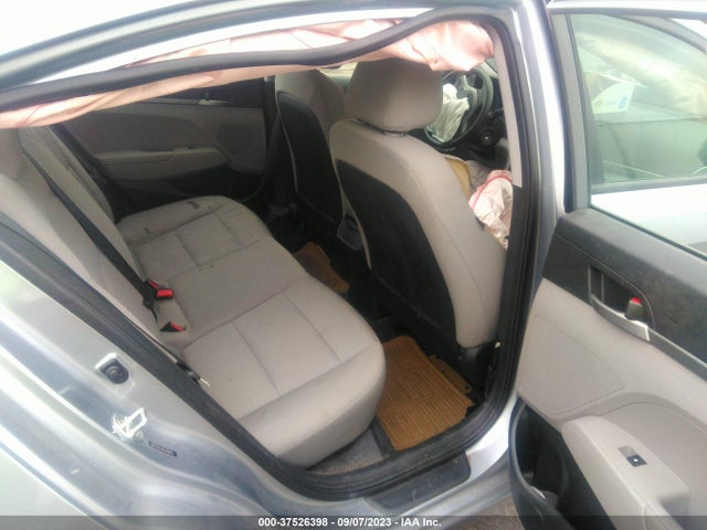 Hyundai ELANTRA SE 2017 5NPD74LFXHH206655 Image 8