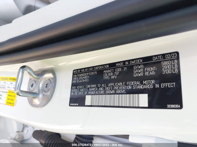 Volvo Xc60 Recharge Ultimate Dark Theme 2023 YV4H60DX2P1339725 Image 9