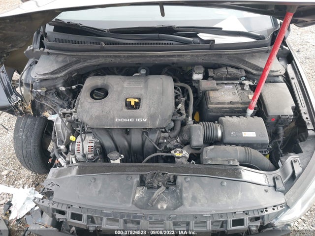Hyundai ELANTRA SE 2018 5NPD74LF4JH266257 Image 17