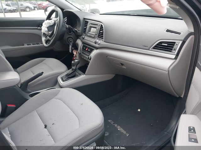 Hyundai ELANTRA SE 2018 5NPD74LF4JH266257 Image 12