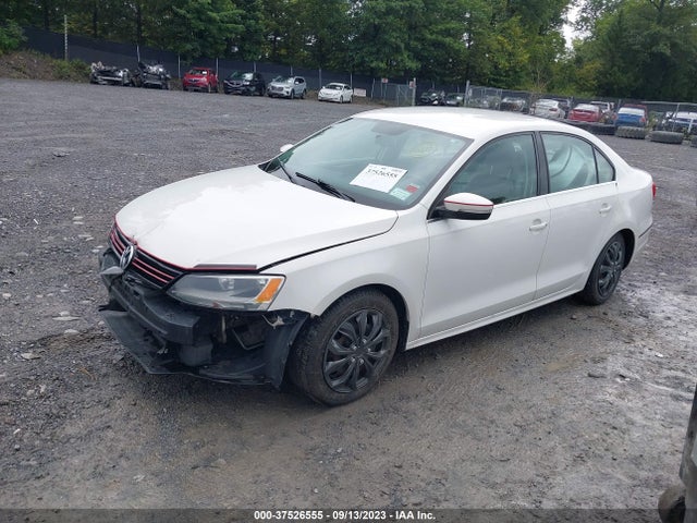 2013 VOLKSWAGEN JETTA SEDAN SE VIN: 3VWDP7AJ4DM407624