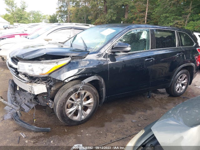 Toyota Highlander Le 2016 5TDBKRFH2GS301333 Image 2