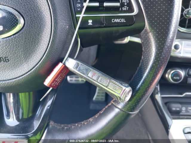 KNAE45LC5L6081895 KIA Stinger Gt1