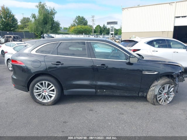 2017 JAGUAR F-PACE 35T PRESTIGE VIN: SADCK2BV9HA061420