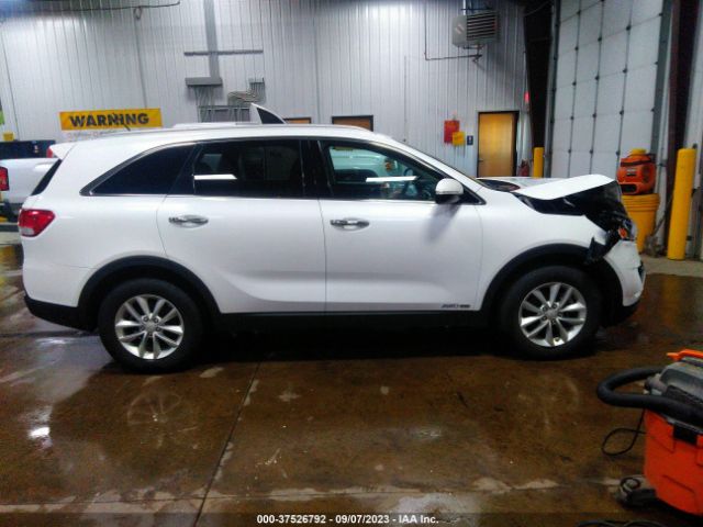 5XYPGDA51GG180489 KIA SORENTO LX