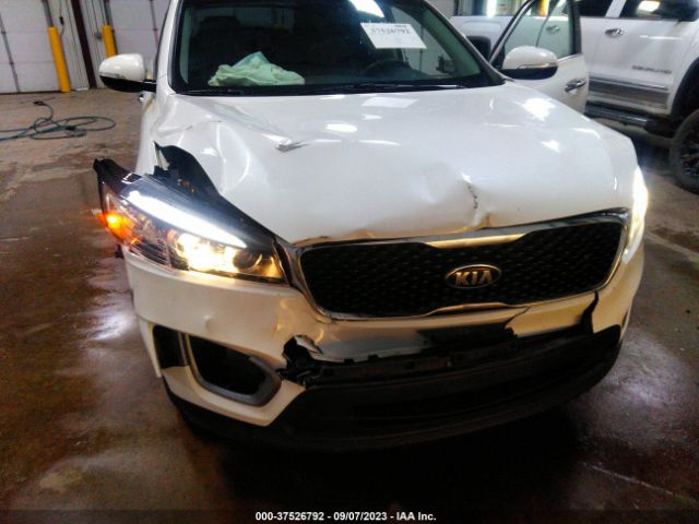 5XYPGDA51GG180489 KIA SORENTO LX
