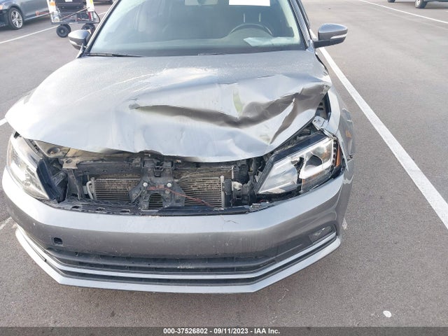 3VWLA7AJ5FM409947 Volkswagen Jetta Sedan 2.0l Tdi Sel