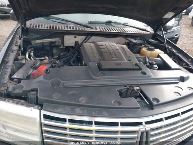2007 LINCOLN NAVIGATOR L VIN: 5LMFL28537LJ14220