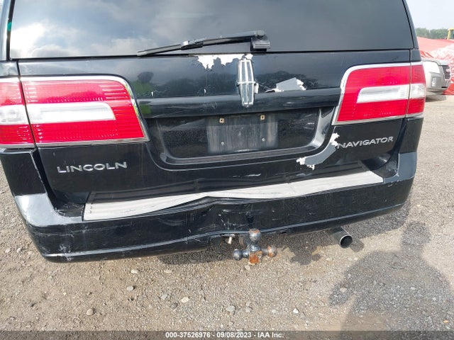 2007 LINCOLN NAVIGATOR L VIN: 5LMFL28537LJ14220
