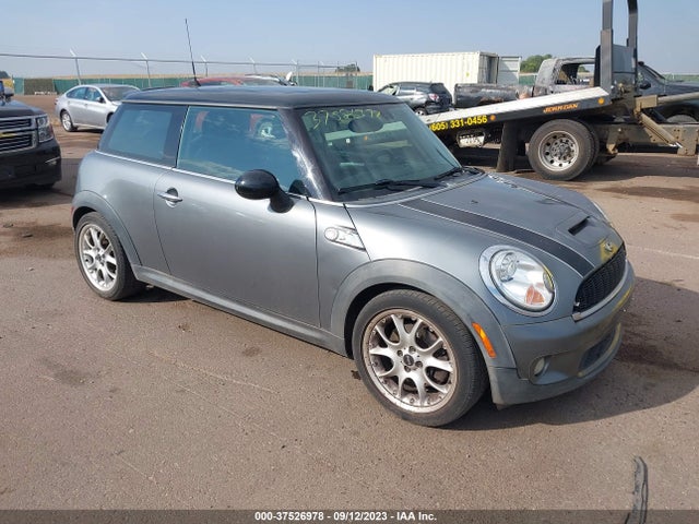 2007 MINI COOPER HARDTOP WMWMF735X7TL88389 Photo 0