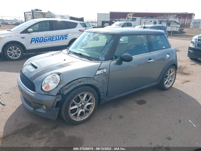 2007 MINI COOPER HARDTOP WMWMF735X7TL88389 Photo 1