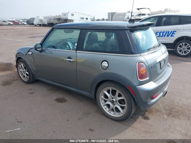 2007 MINI COOPER HARDTOP WMWMF735X7TL88389 Photo 2