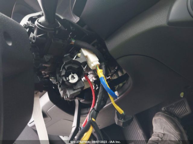 3KPF24AD4ME359555 KIA Forte Lxs