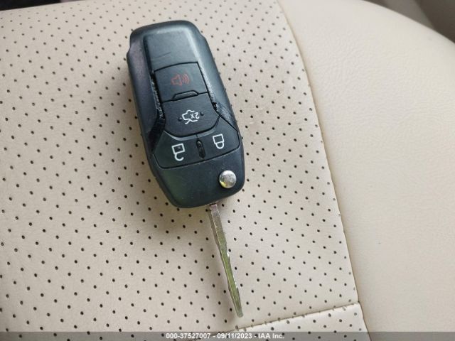 1FA6P0H71G5121615 Ford FUSION SE