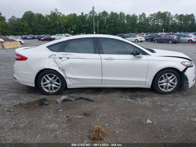 1FA6P0H71G5121615 Ford FUSION SE