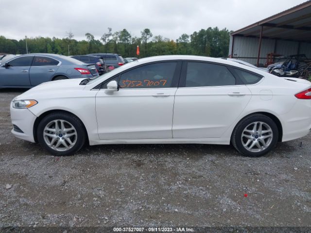 1FA6P0H71G5121615 Ford FUSION SE