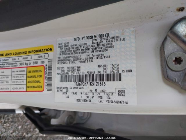 1FA6P0H71G5121615 Ford FUSION SE