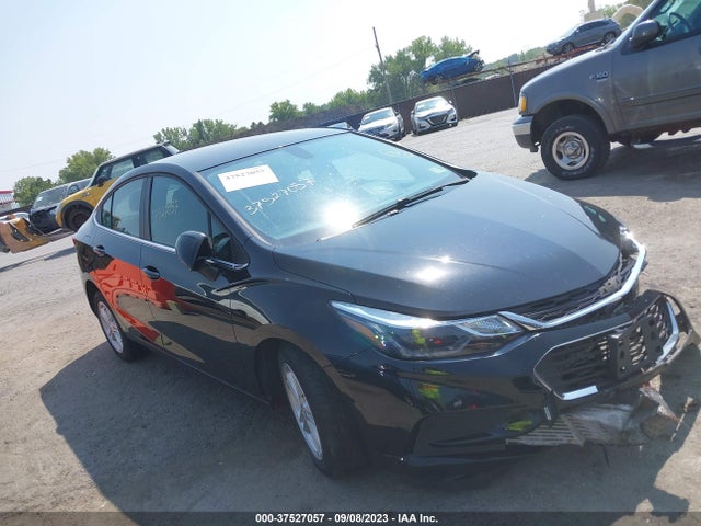 2018 1G1BE5SM4J7242704 main image