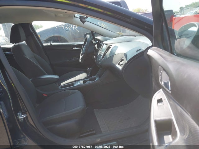 Chevrolet CRUZE LT 2018 1G1BE5SM4J7242704 Image 5