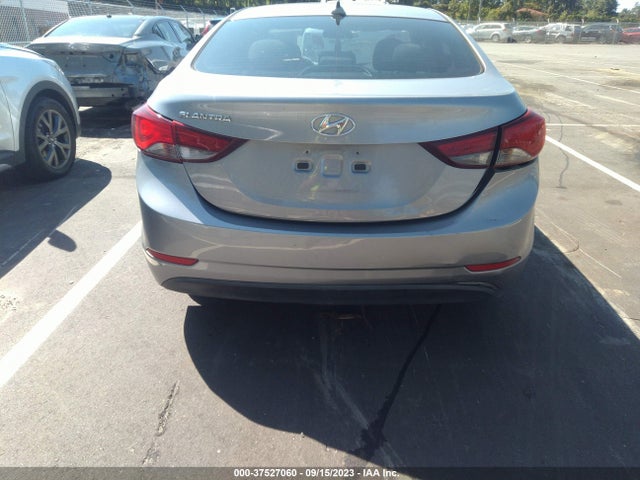 Hyundai ELANTRA SE 2016 5NPDH4AE2GH710686 Image 16