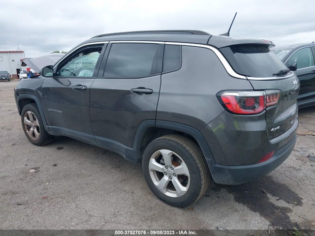Jeep Compass Latitude 2018 3C4NJDBB0JT270911 Image 9