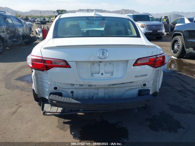 19UDE2F4XJA009052 Acura Ilx Special Edition
