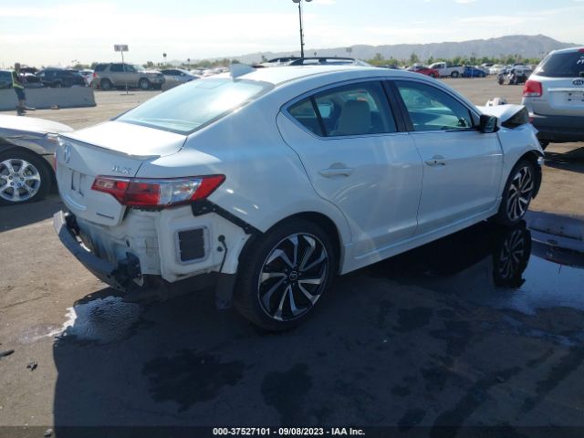 19UDE2F4XJA009052 Acura Ilx Special Edition
