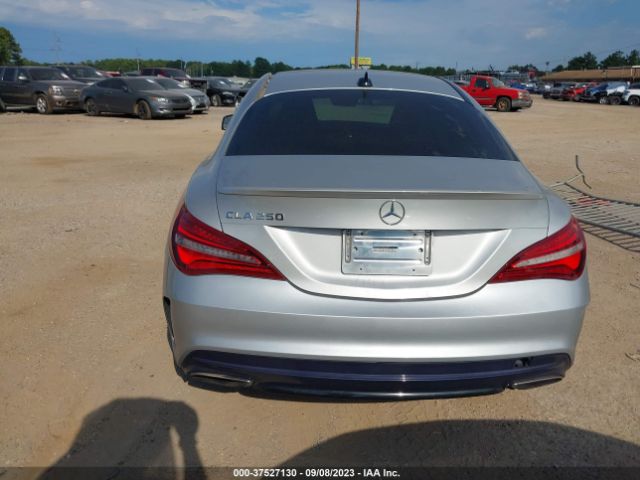 WDDSJ4EB1JN589285 Mercedes-Benz CLA