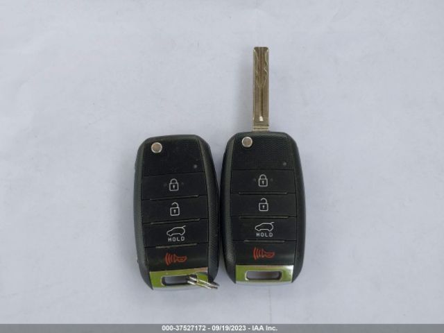 KNDJX3A55F7121490 KIA Soul !