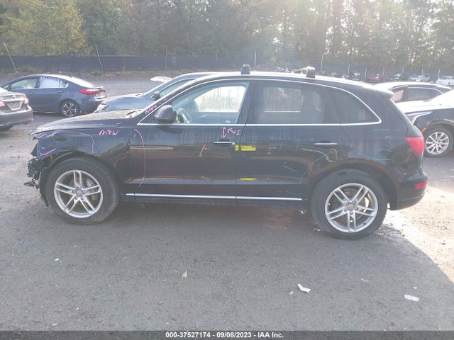 Audi Q5 2.0t Premium 2017 WA1L2AFP2HA082864 Image 14