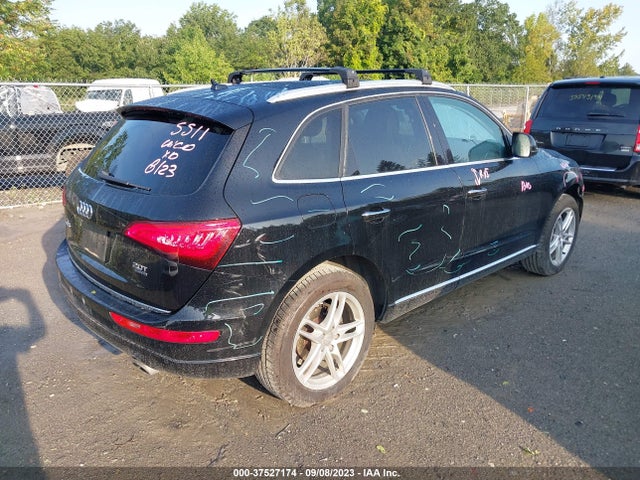 Audi Q5 2.0t Premium 2017 WA1L2AFP2HA082864 Image 4