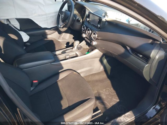 3N1AB8BV2MY266270 Nissan SENTRA S