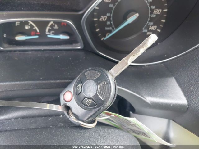 1FMCU0G95GUC45302 Ford ESCAPE SE
