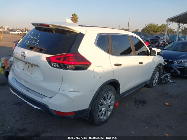 Nissan ROGUE S 2018 KNMAT2MT8JP606103 Image 4