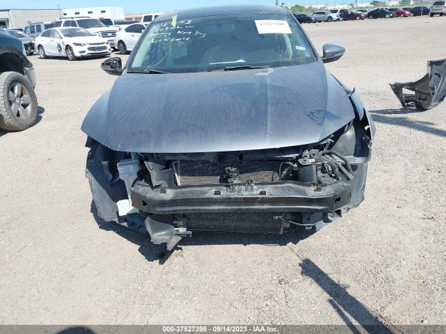 1VWBT7A32HC057924 Volkswagen Passat 1.8t Se
