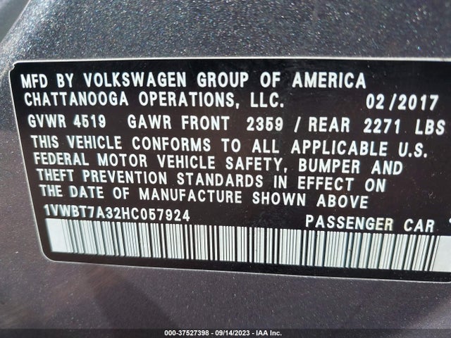 1VWBT7A32HC057924 Volkswagen Passat 1.8t Se