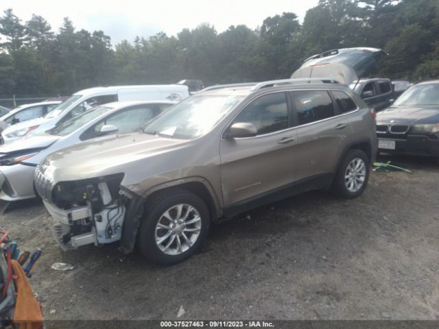 1C4PJLCB0KD247900 Jeep Cherokee Latitude