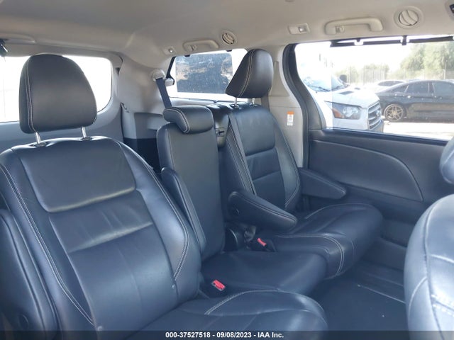 2019 TOYOTA SIENNA SE VIN: 5TDXZ3DC3KS996274