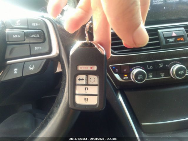 1HGCV2F92LA031041 Honda Accord Sedan Touring