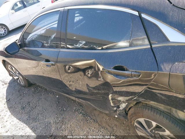 SHHFK7H29HU409712 Honda Civic Hatchback Lx