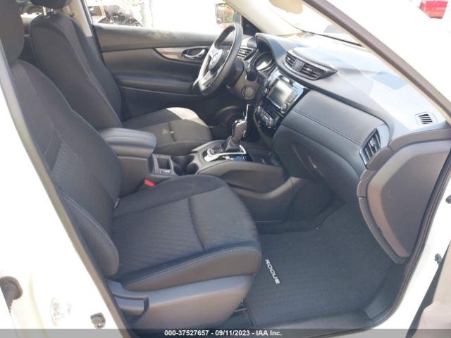 KNMAT2MVXJP533382 Nissan ROGUE SV