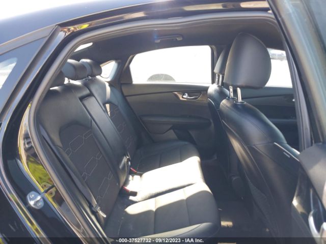 3KPF54AD4NE496990 KIA Forte Gt-line