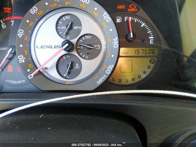 2002 LEXUS IS 300 VIN: JTHBD192520058582
