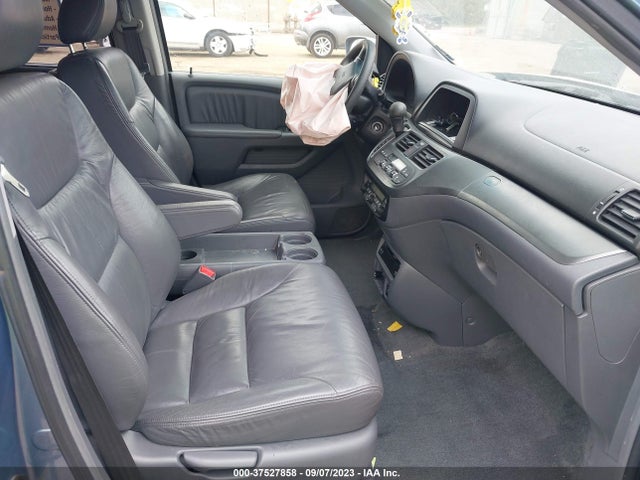 2005 HONDA ODYSSEY EX-L VIN: 5FNRL38705B044073