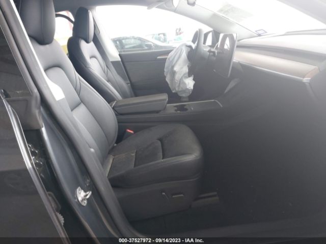 7SAYGDEE0PA087744 Tesla Model Y Long Range