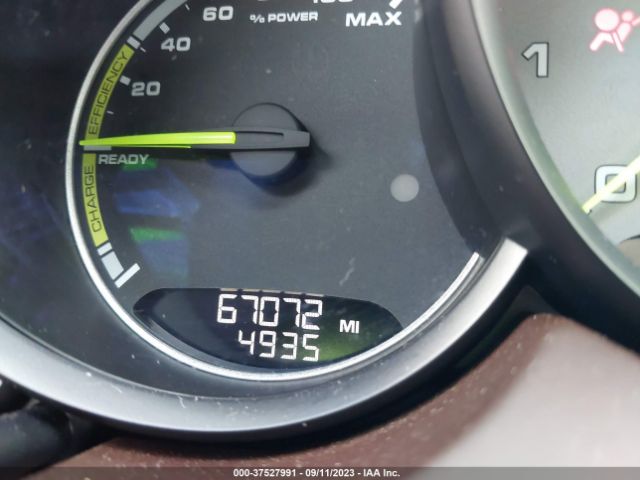 WP1AE2A29HLA70963 Porsche Cayenne E-hybrid S/s Platinum Edition