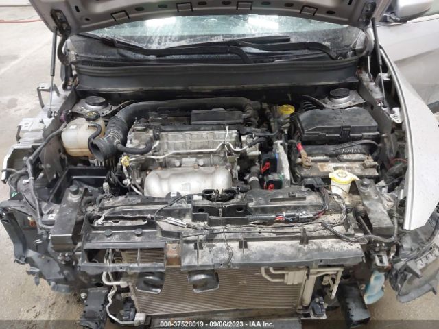 1C4PJLCB5JD573447 Jeep Cherokee Latitude