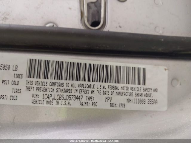 1C4PJLCB5JD573447 Jeep Cherokee Latitude